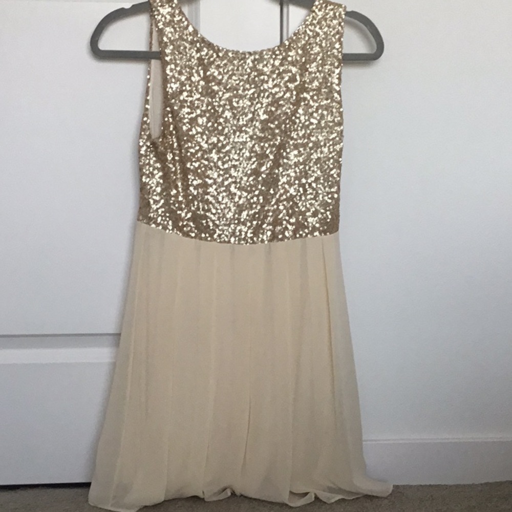 NWT Gold dress size medium - Picture 1 of 3